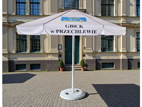 Parasol Ogrodowy biały widok w przestrzeni